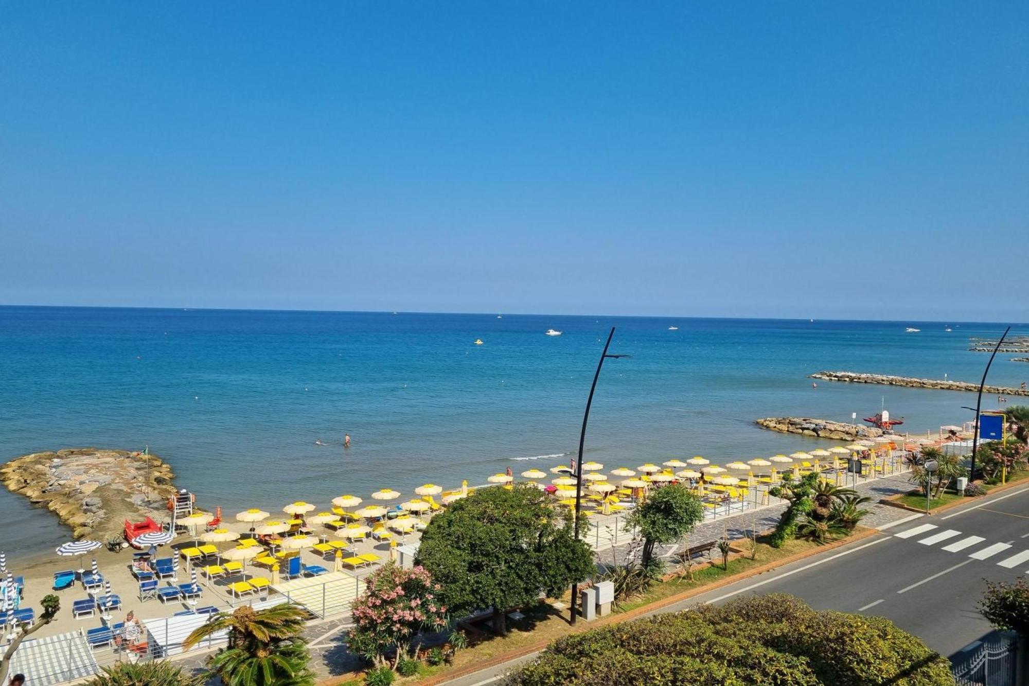 Laigueglia Beach - Happy Rentals ภายนอก รูปภาพ